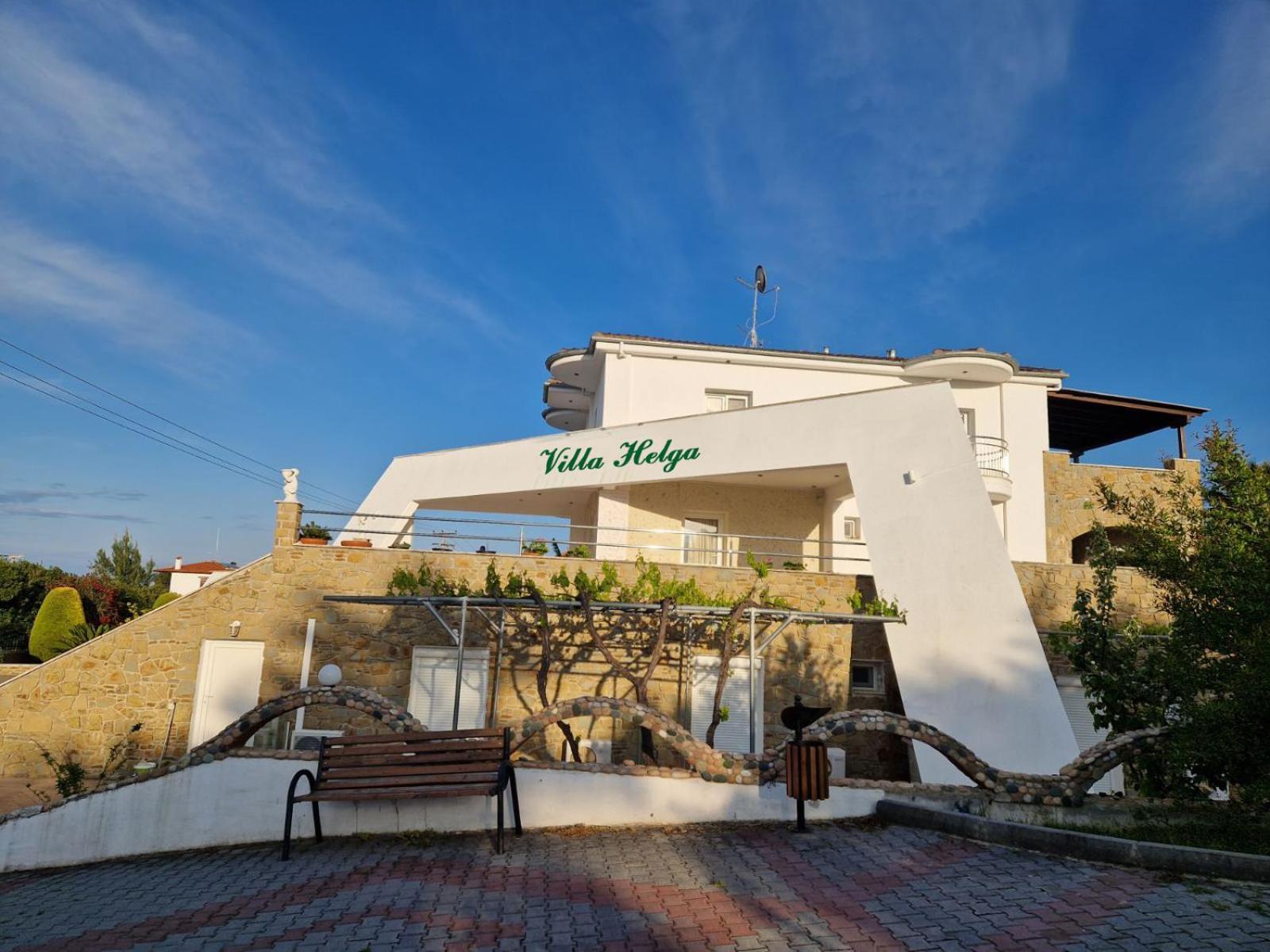 פפקוהורי Villa Helga Exotic מראה חיצוני תמונה